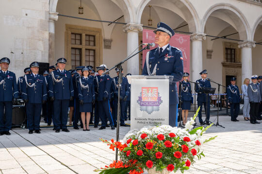 Policja, Święto Policji, Sęk, ślubowanie, Wawel, dziedziniec, Morajko, Smółka, Klęczar, Kuste