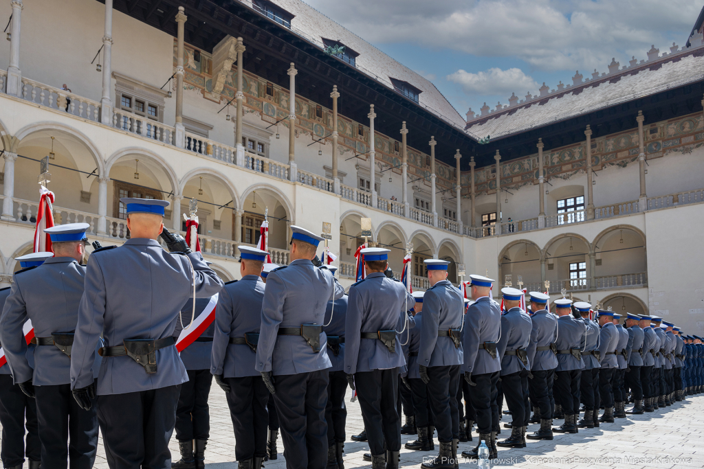 Policja, Święto Policji, Łukasz Sęk, ślubowanie, Wawel  Autor: P. Wojnarowski