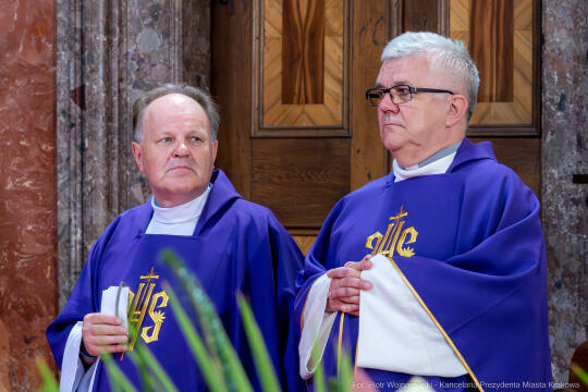 Jerzy Stuhr, pogrzeb, uroczystości pogrzebowe, Kidawa-Błońska, Cmentarz Rakowicki, Maciej Stuhr, 