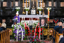 Jerzy Stuhr, pogrzeb, uroczystości pogrzebowe, Kidawa-Błońska, Cmentarz Rakowicki, Maciej Stuhr, 