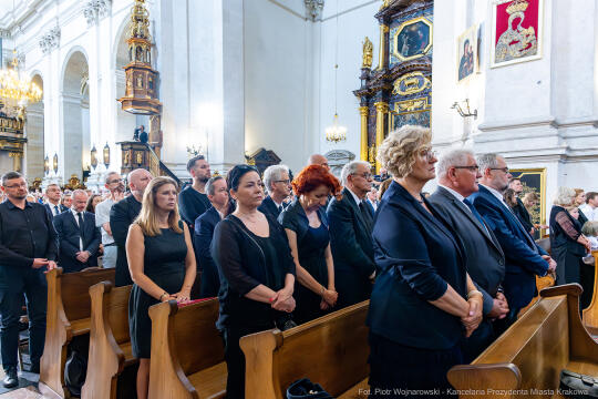 Jerzy Stuhr, pogrzeb, uroczystości pogrzebowe, Kidawa-Błońska, Cmentarz Rakowicki, Maciej Stuhr, 