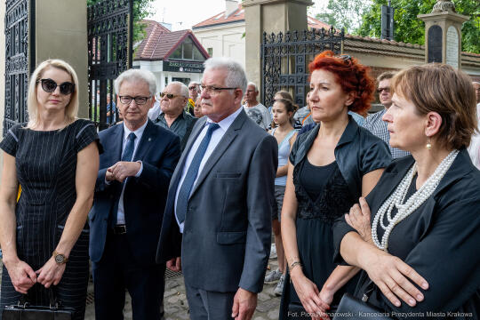 Jerzy Stuhr, pogrzeb, uroczystości pogrzebowe, Kidawa-Błońska, Cmentarz Rakowicki, Maciej Stuhr, 