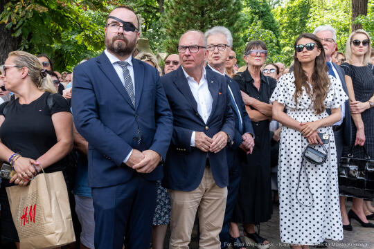 Jerzy Stuhr, pogrzeb, uroczystości pogrzebowe, Kidawa-Błońska, Cmentarz Rakowicki, Maciej Stuhr, 