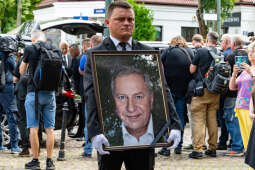 Jerzy Stuhr, pogrzeb, uroczystości pogrzebowe, Kidawa-Błońska, Cmentarz Rakowicki, Maciej Stuhr, 