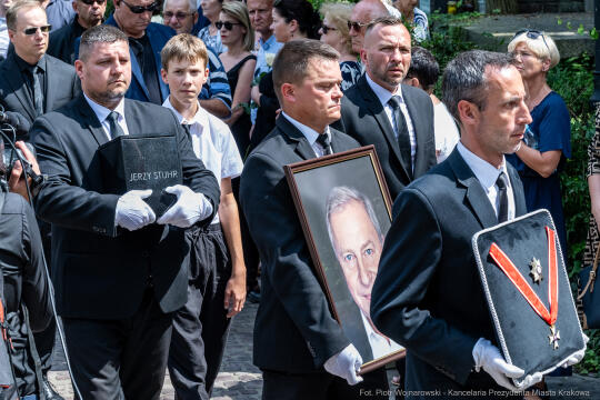 Jerzy Stuhr, pogrzeb, uroczystości pogrzebowe, Kidawa-Błońska, Cmentarz Rakowicki, Maciej Stuhr, 