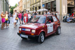 Wielka Wyprawa Maluchów, Iwona Chamielec, Sobiesław Zasada, Rafał Sonik, finał, Rynek Główny, 