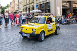 Wielka Wyprawa Maluchów, Iwona Chamielec, Sobiesław Zasada, Rafał Sonik, finał, Rynek Główny, 