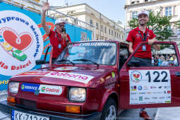 Wielka Wyprawa Maluchów, Iwona Chamielec, Sobiesław Zasada, Rafał Sonik, finał, Rynek Główny, 