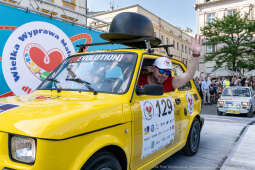 Wielka Wyprawa Maluchów, Iwona Chamielec, Sobiesław Zasada, Rafał Sonik, finał, Rynek Główny, 