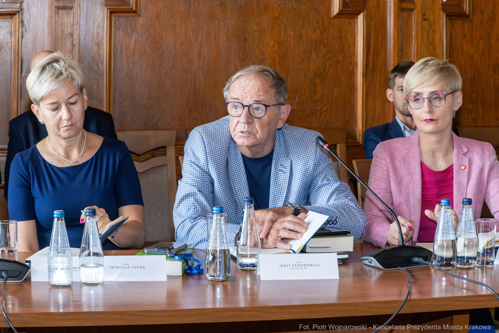 parlamentarzyści, spotkanie, posłowie, Miszalski, Achinger, Kosek, Wassermann, Jaskowiec, Fedorowi  Autor: P. Wojnarowski