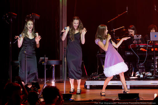 pw_327_042_fot. piotr wojnarowski.jpg-Sanah, Koncert, Miszalski, Sęk, Budka, Siemacha, ICE