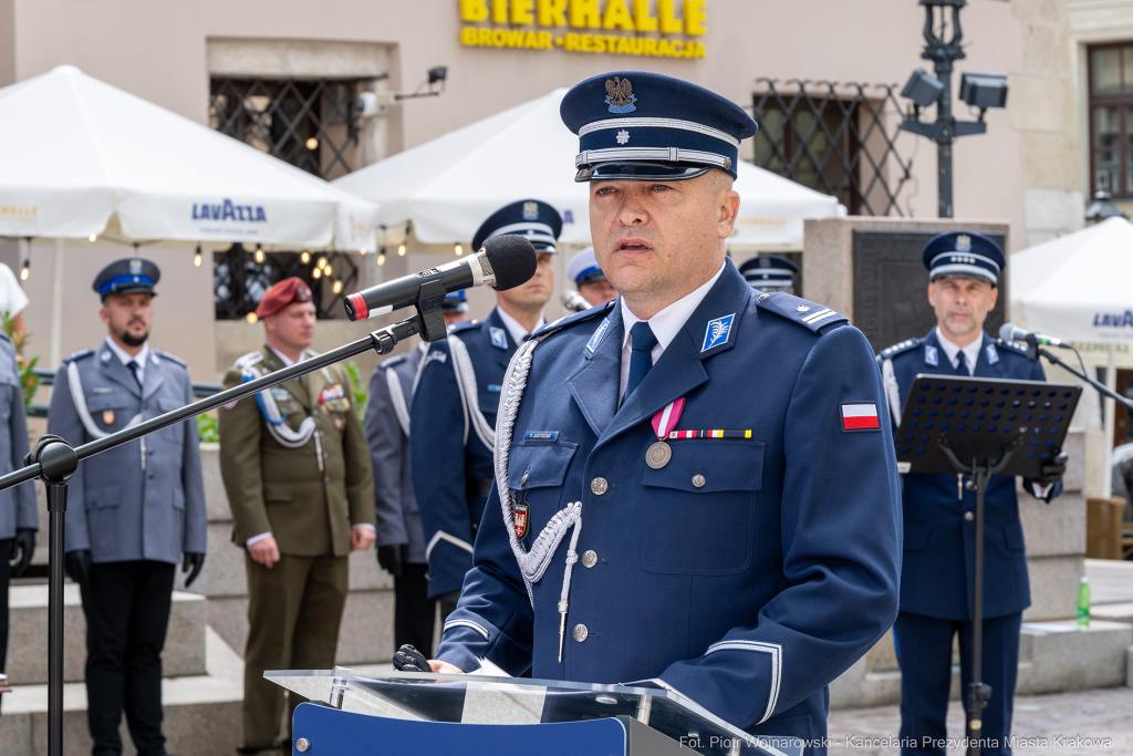 Święto Policji, Komenda Miejska, Kosek, Sęk, Jastrząb, policjańci, uroczystości, policja, Mał  Autor: P. Wojnarowski