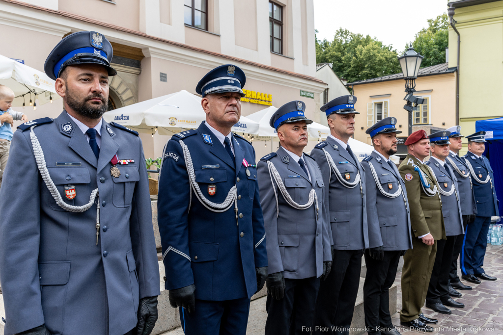 Święto Policji, Komenda Miejska, Kosek, Sęk, Jastrząb, policjańci, uroczystości, policja, Mał  Autor: P. Wojnarowski