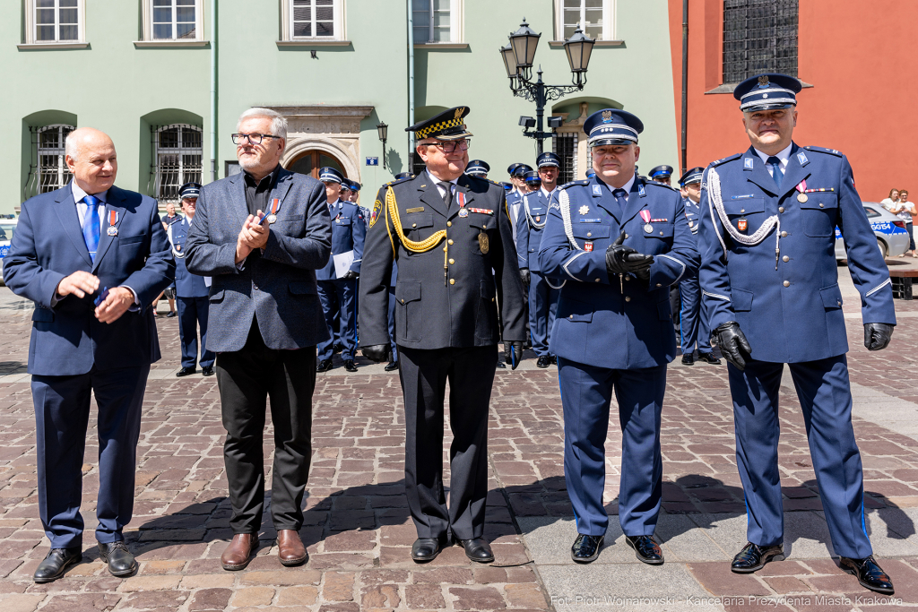 Święto Policji, Komenda Miejska, Kosek, Sęk, Jastrząb, policjańci, uroczystości, policja, Mał  Autor: P. Wojnarowski