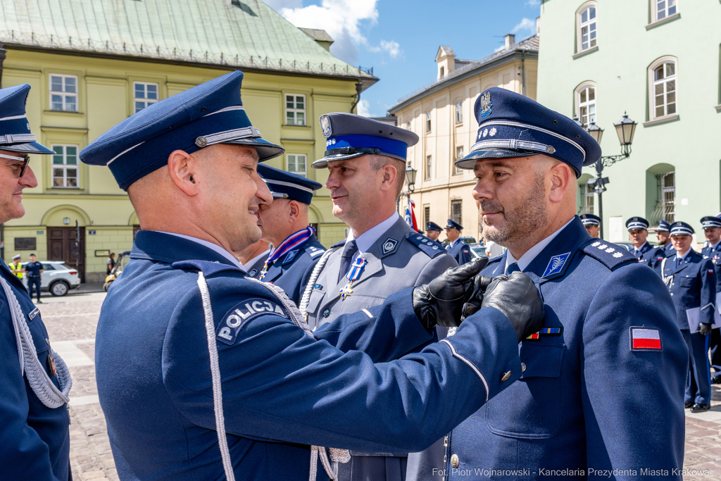 Święto Policji, Komenda Miejska, Kosek, Sęk, Jastrząb, policjańci, uroczystości, policja, Mał  Autor: P. Wojnarowski