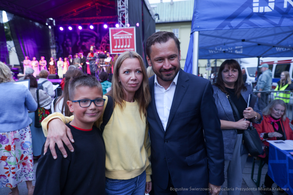 bs-240805-img_1951.jpg-Lekcja Śpiewania, Miszalski  Autor: B. Świerzowski