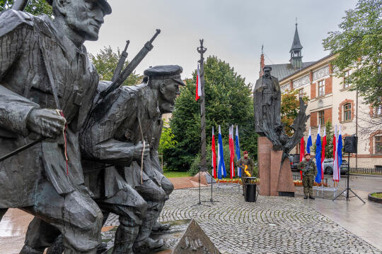 Apel, Piłsudski, Miszalski, pomnik, Pierwsza Kadrowa Kompania, uroczystości, marsz