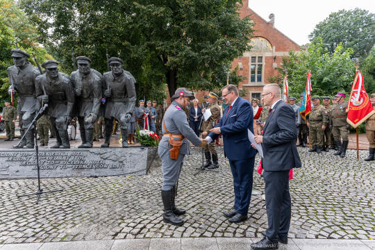 Apel, Piłsudski, Miszalski, pomnik, Pierwsza Kadrowa Kompania, uroczystości, marsz