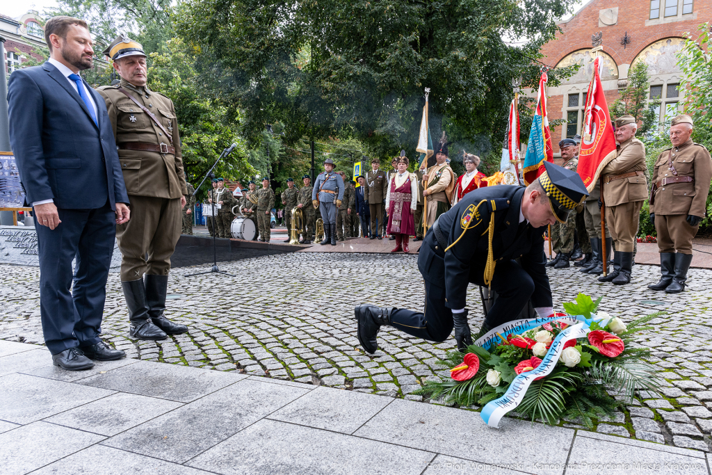 Apel, Piłsudski, Miszalski, pomnik, Pierwsza Kadrowa Kompania, uroczystości, marsz  Autor: P. Wojnarowski