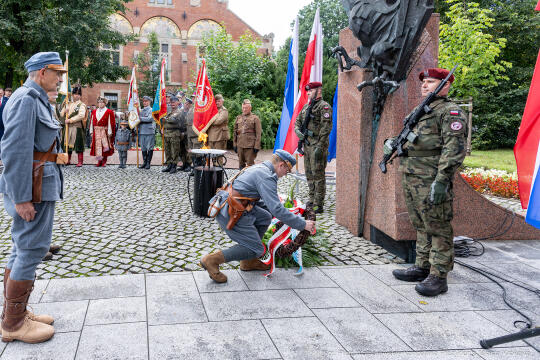 Apel, Piłsudski, Miszalski, pomnik, Pierwsza Kadrowa Kompania, uroczystości, marsz