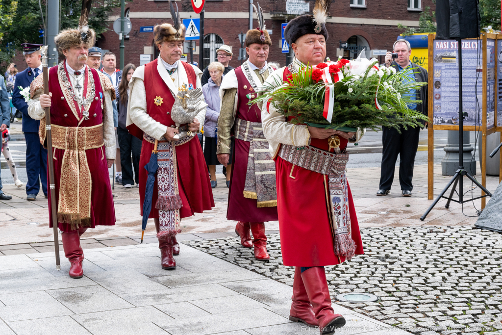 Apel, Piłsudski, Miszalski, pomnik, Pierwsza Kadrowa Kompania, uroczystości, marsz  Autor: P. Wojnarowski