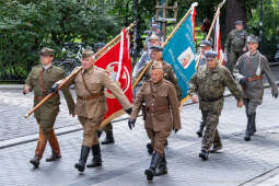 Frankiewicz, Wawel, Chamielec, wieńce, Wawel, Marsz Szlakiem Pierwszej Kompanii Kadrowej, krypta, s
