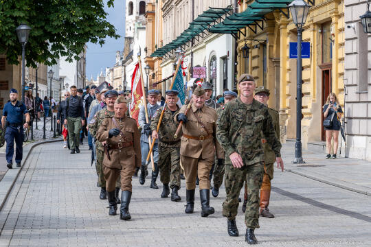 Frankiewicz, Wawel, Chamielec, wieńce, Wawel, Marsz Szlakiem Pierwszej Kompanii Kadrowej, krypta, s