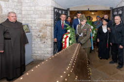 Frankiewicz, Wawel, Chamielec, wieńce, Wawel, Marsz Szlakiem Pierwszej Kompanii Kadrowej, krypta, s