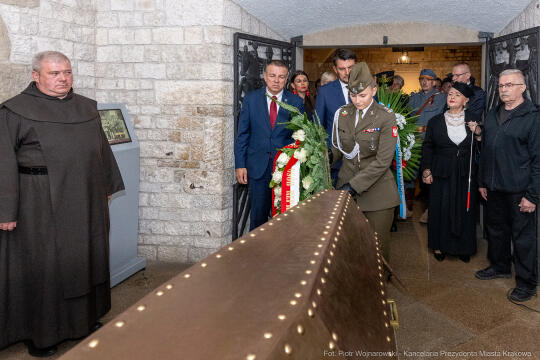 Frankiewicz, Wawel, Chamielec, wieńce, Wawel, Marsz Szlakiem Pierwszej Kompanii Kadrowej, krypta, s