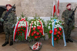 Frankiewicz, Wawel, Chamielec, wieńce, Wawel, Marsz Szlakiem Pierwszej Kompanii Kadrowej, krypta, s