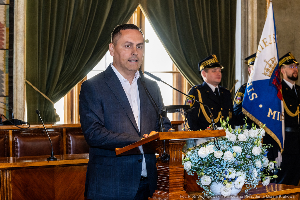 Straż Miejska, Miszalski, Majchrowski, odznaczenia, uroczystość, awanse, Dzień Straży Miejskiej  Autor: P. Wojnarowski