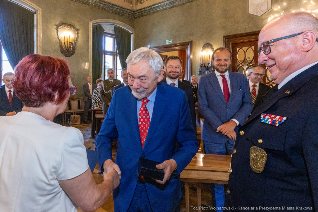 Straż Miejska, Miszalski, Majchrowski, odznaczenia, uroczystość, awanse, Dzień Straży Miejskiej  Autor: P. Wojnarowski