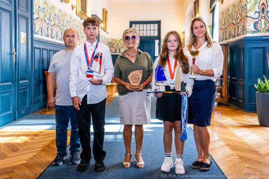 pw_337_001_fot. piotr wojnarowski.jpg-Sęk, żeglarze, Horn, medaliści