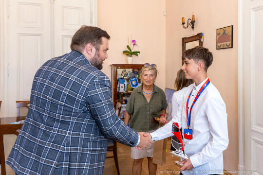 pw_337_006_fot. piotr wojnarowski.jpg-Sęk, żeglarze, Horn, medaliści