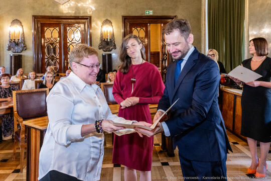 dyrektorzy, szkoły, wręczenie, akty, powołania, powierzenia, podziękowania, Miszalski, Klaman, k