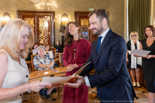 dyrektorzy, szkoły, wręczenie, akty, powołania, powierzenia, podziękowania, Miszalski, Klaman, k