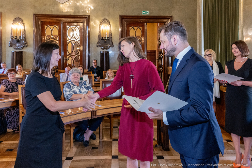 dyrektorzy, szkoły, wręczenie, akty, powołania, powierzenia, podziękowania, Miszalski, Klaman, k  Autor: P. Wojnarowski