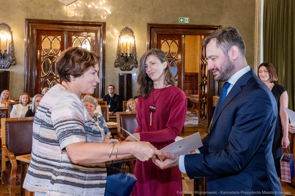 dyrektorzy, szkoły, wręczenie, akty, powołania, powierzenia, podziękowania, Miszalski, Klaman, k  Autor: P. Wojnarowski