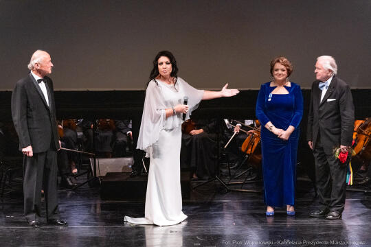 inauguracja, Kongres Polonii Medycznej, Miszalski, Grodzki, Król, lekarze, Polonia, Opera Krakowska