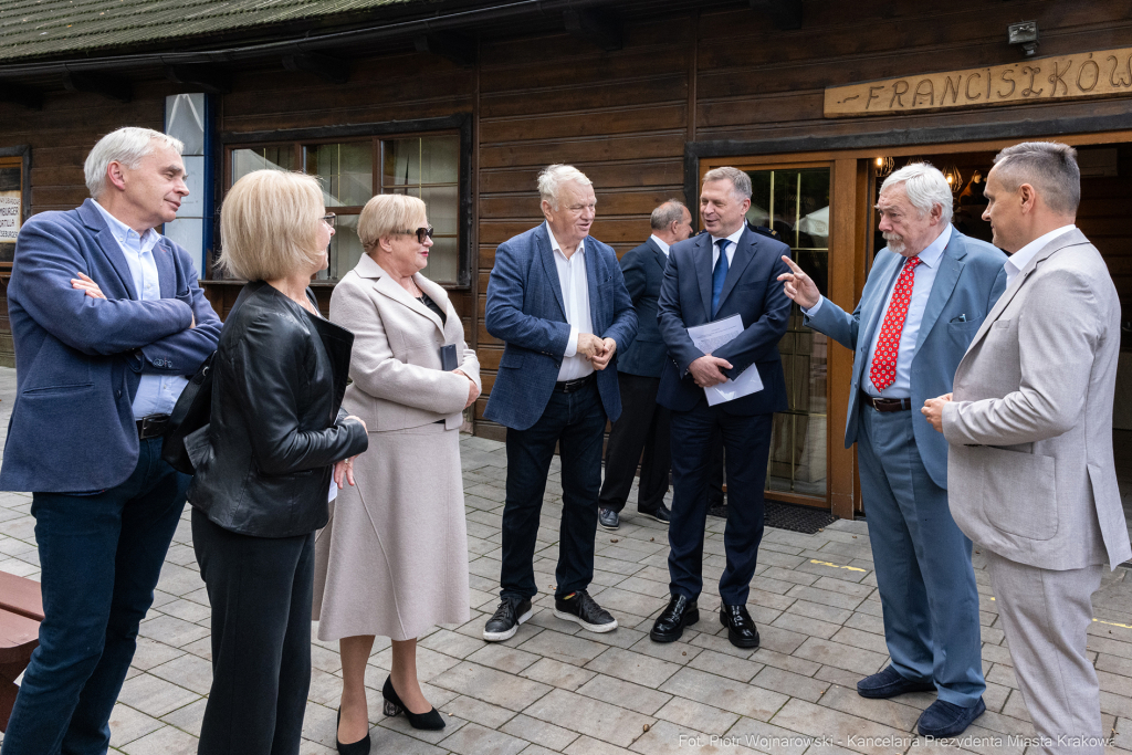 ZOO, Ptaszarnia, otwarcie jubileusz, 95-lecie, Krakowski Ogród Zoologiczny, Mazur, Klęczar, Gryga  Autor: P. Wojnarowski