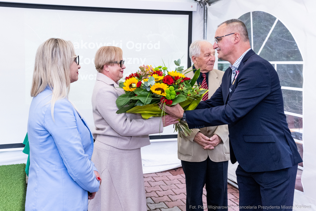 ZOO, Ptaszarnia, otwarcie jubileusz, 95-lecie, Krakowski Ogród Zoologiczny, Mazur, Klęczar, Gryga  Autor: P. Wojnarowski