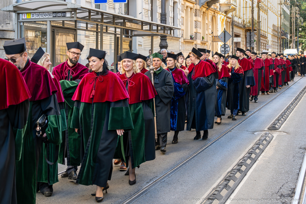 inauguracja, Miszalski, UJ, Uniwersytet Jagielloński, Jacek Popiel, medal, Jedynak, orszak  Autor: P. Wojnarowski