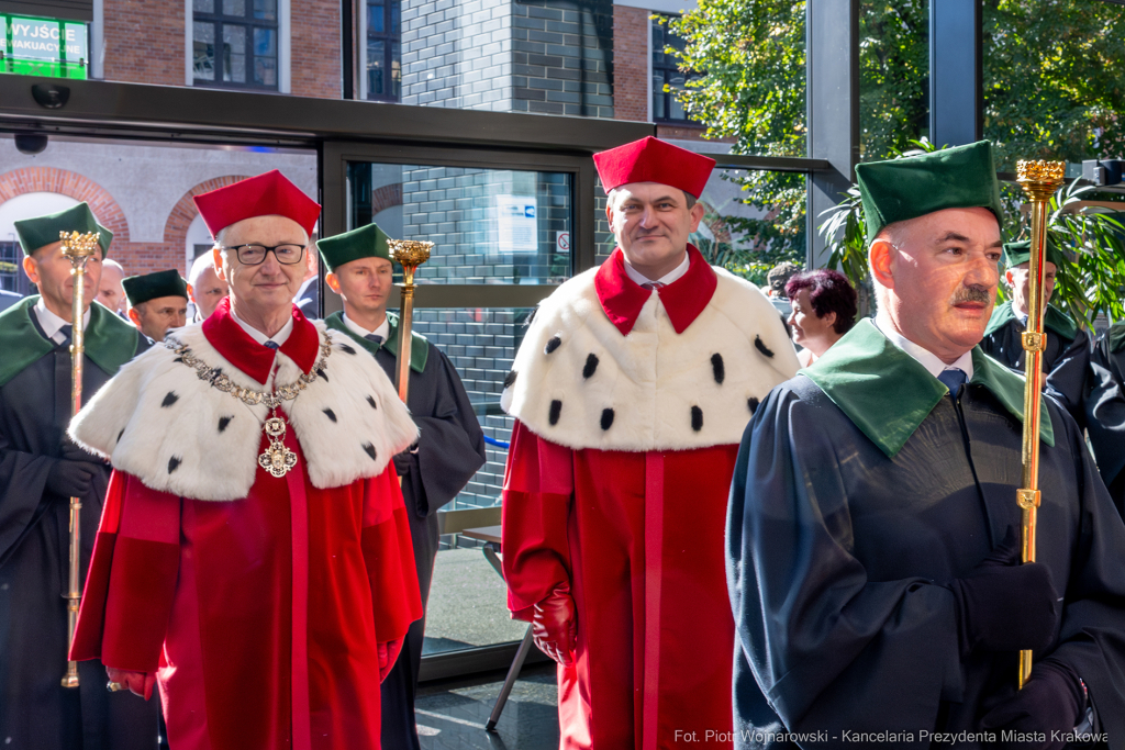 inauguracja, Miszalski, UJ, Uniwersytet Jagielloński, Jacek Popiel, medal, Jedynak, orszak  Autor: P. Wojnarowski