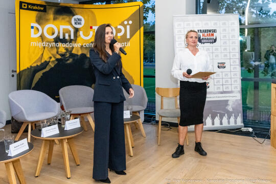 pw_369_002_fot. piotr wojnarowski.jpg-Miszalski, debata, Nowa Huta, kombinat, utopia