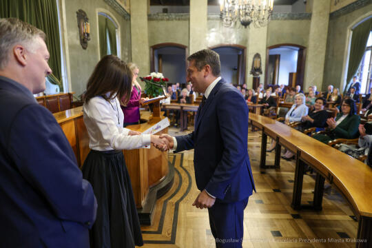 wręczenie, nagrody prezydenta, Klaman, nauczyciele, dyrektorzy, Domańska, Pasek