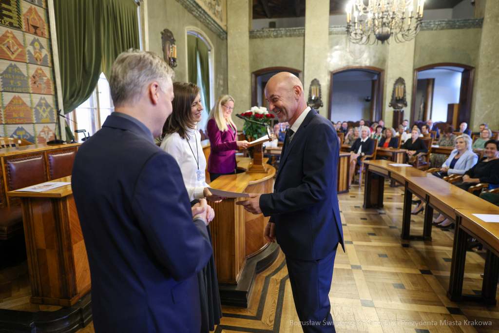 wręczenie, nagrody prezydenta, Klaman, nauczyciele, dyrektorzy, Domańska, Pasek  Autor: B. Świerzowski