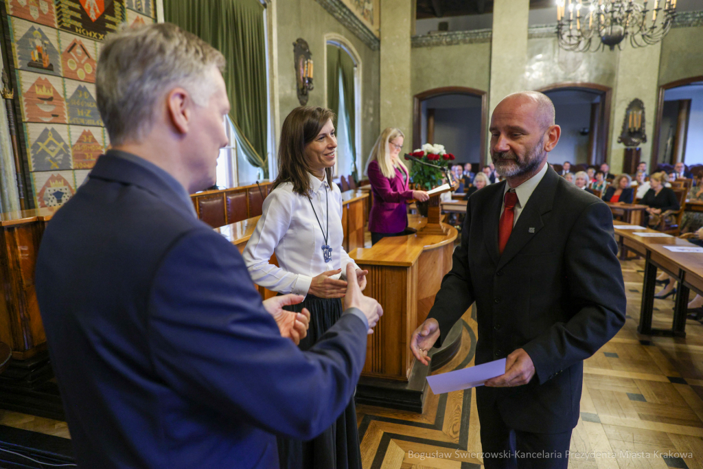 wręczenie, nagrody prezydenta, Klaman, nauczyciele, dyrektorzy, Domańska, Pasek  Autor: B. Świerzowski