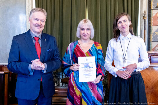 wręczenie, nagrody prezydenta, Klaman, nauczyciele, Domańska, Pasek, przedszkola, podstawowe