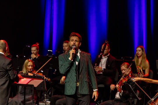 20241013-bsk_7813.jpg-gala operetkowa, Nowa Huta, Sęk, NCK, brylantowe gody