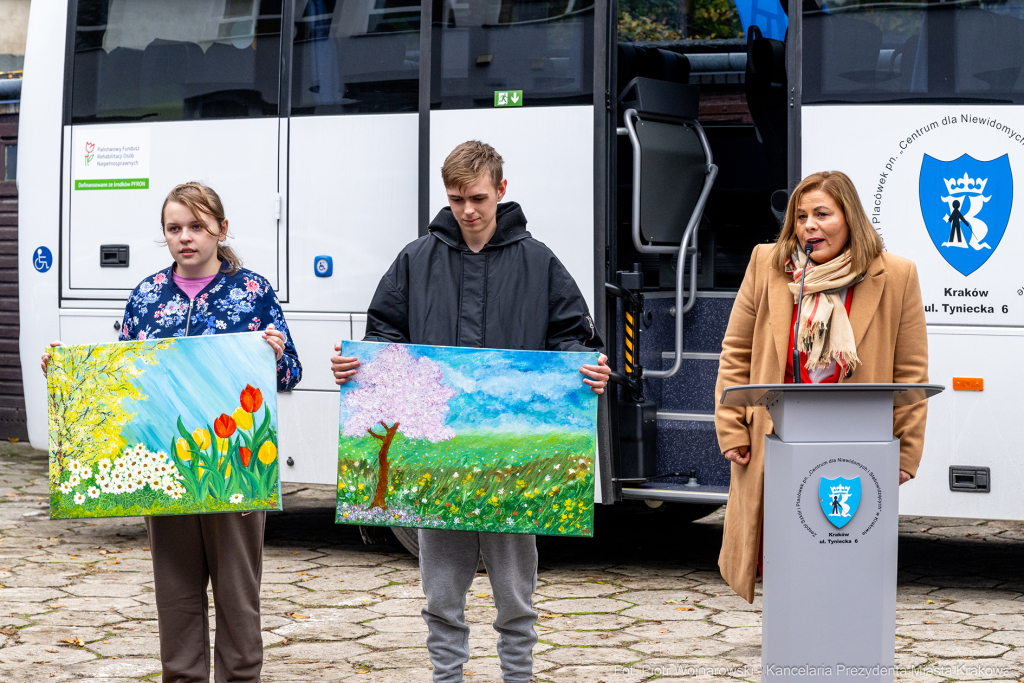 Miszalski, autobus, Centrum dla Niewidomych i Słabowidzących, Tyniecka, Chamielec, Nawratowicz-Stu  Autor: P. Wojnarowski